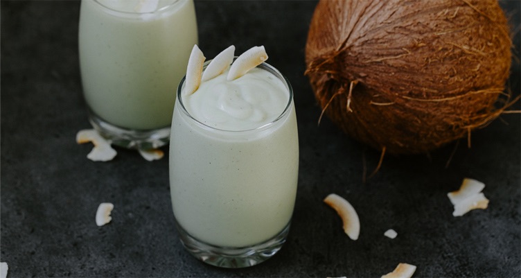 coconut smoothie
