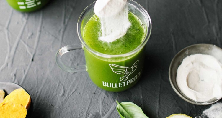 collagen going into green juice